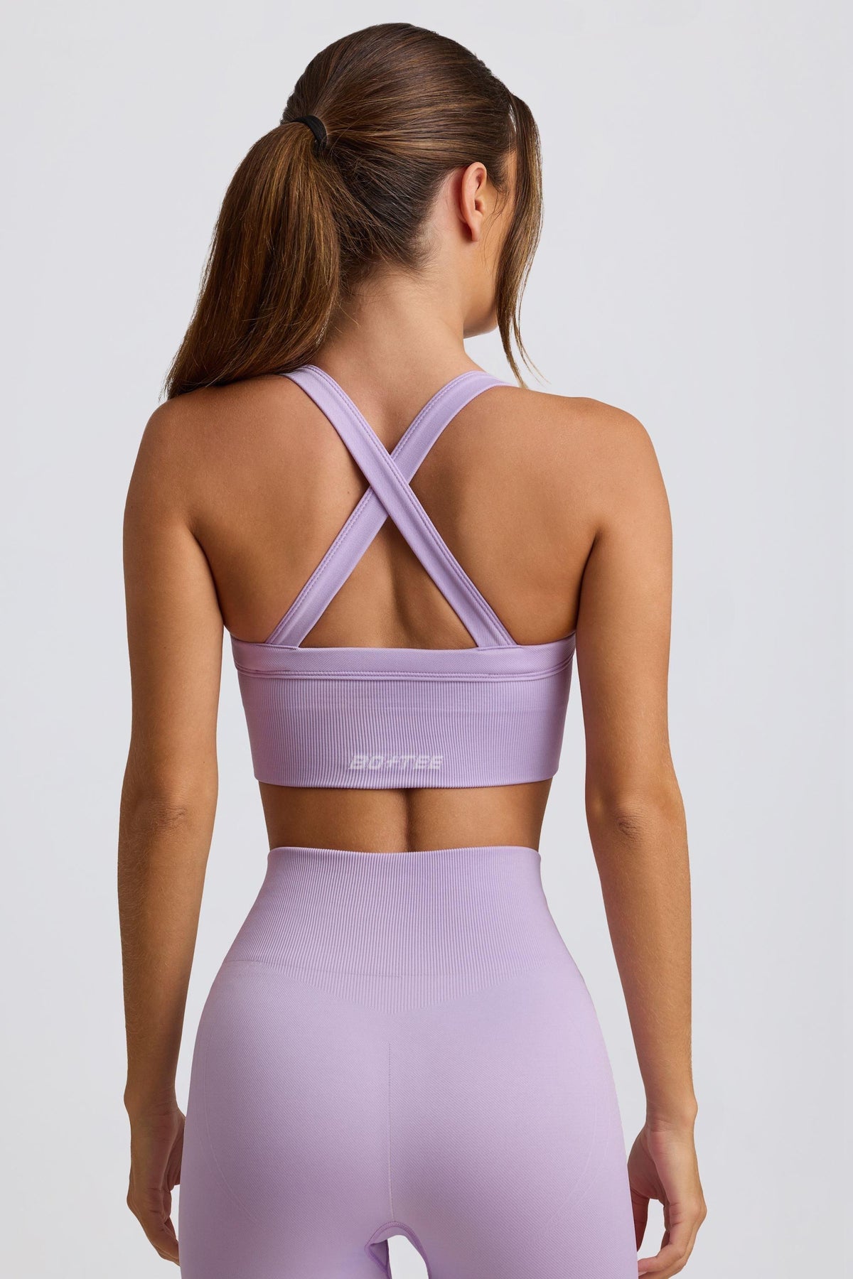 Super Sculpt Seamless Cross-back Sports Bra In Lavender