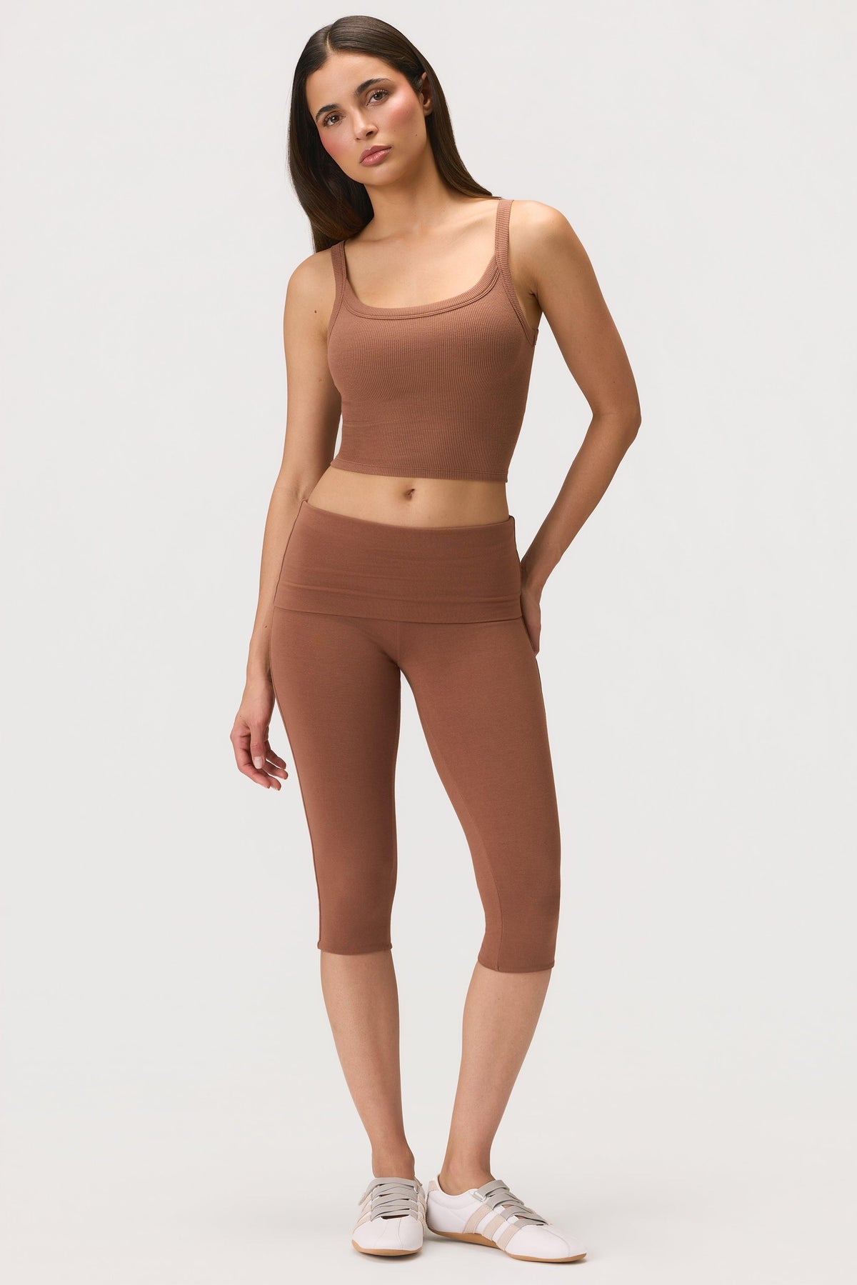 Buttercloud™ Capri Leggings In Cocoa