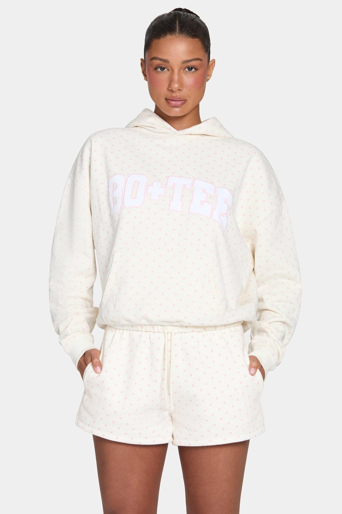 オーバーサイズ・アップリケ・パーカー（ブラッシュ・ポルカドット
