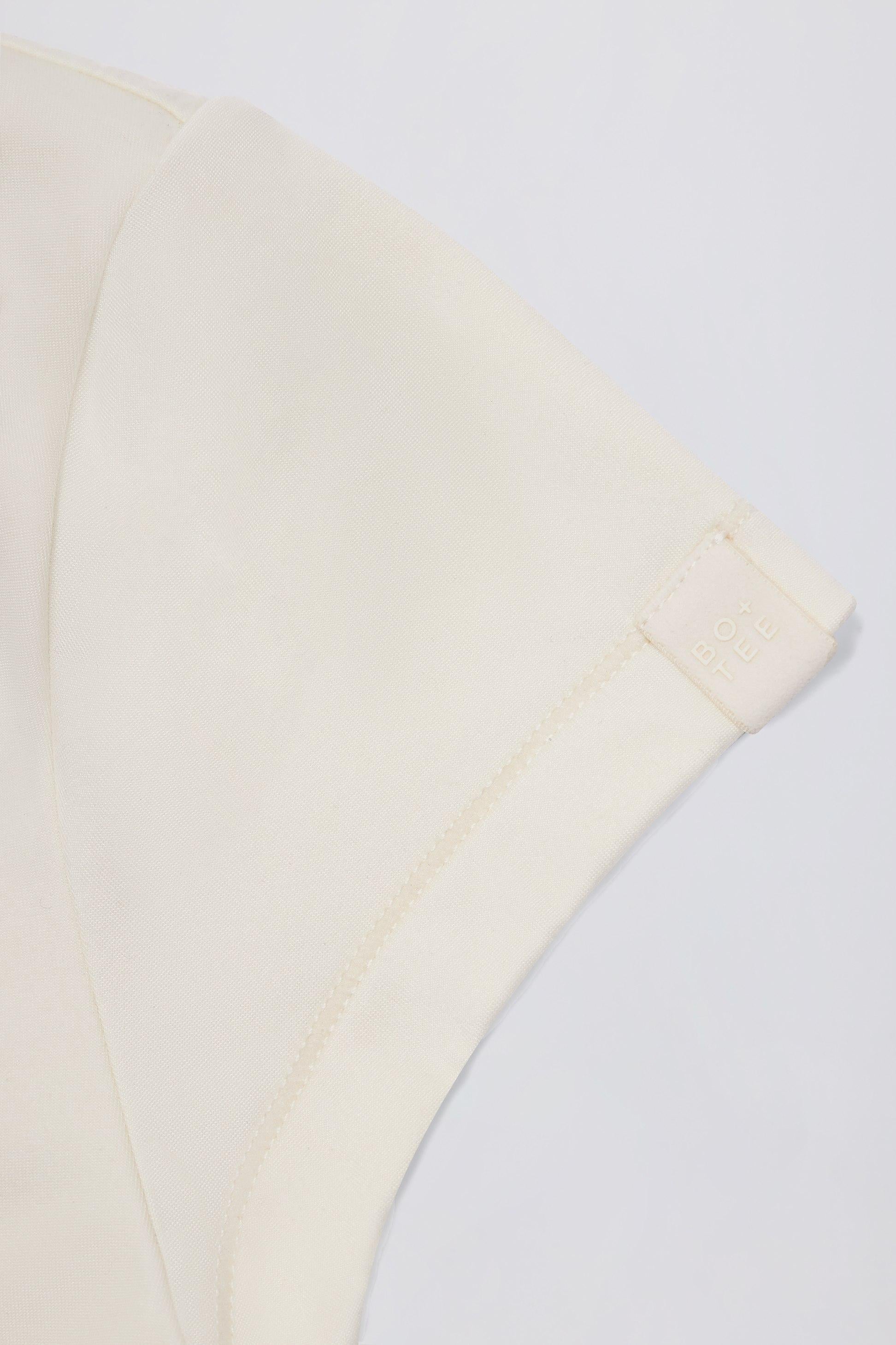 カットアウト・ロングラインtシャツ(オート麦)