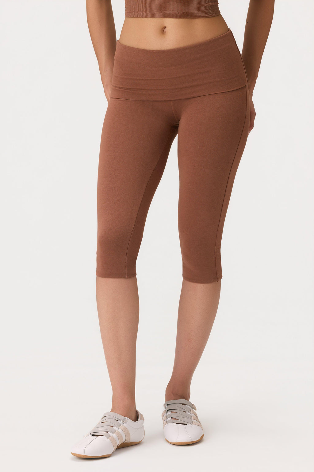 Buttercloud™ Capri Leggings In Cocoa