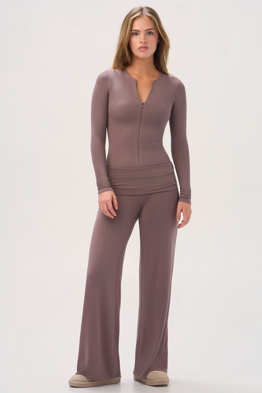 Buttercloud™ ジップネックトップ（チェスナット）